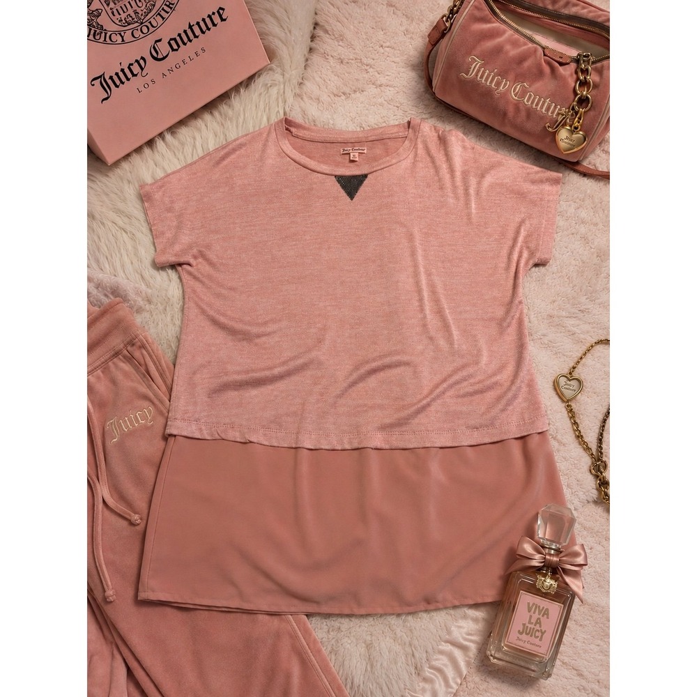 JUICY COUTURE light pink shirt with rhinestones